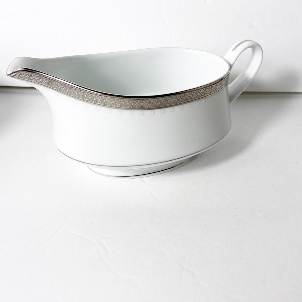 Vintage Noritake 4338 Metropolitan Platinum Creamer